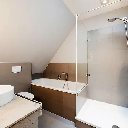 Semi-detached House - Dos081011-l * Rankwitz